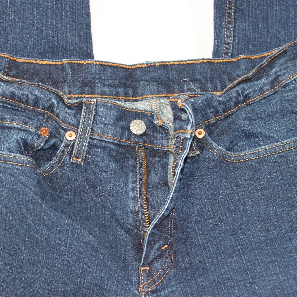Levi Strauss & Co 514 Medium Wash Straight Leg Jeans 30w x 30l (NWOT) - Picture 3 of 16